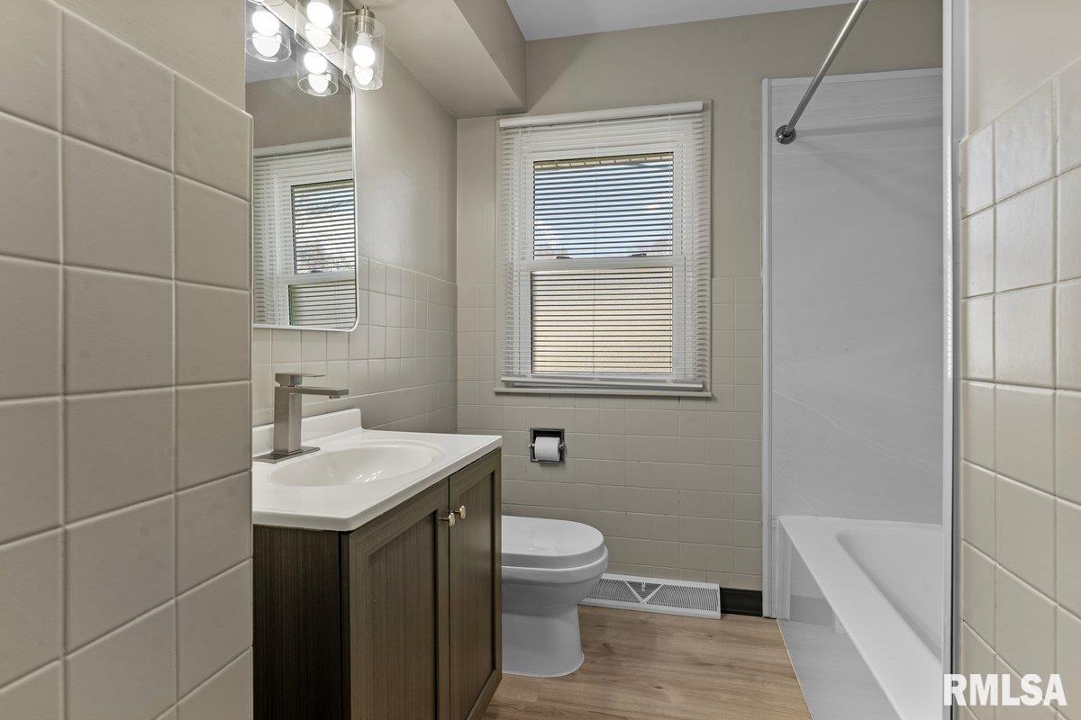 3300 Stanton Street Springfield, IL 62703 - Photo 15 of 35