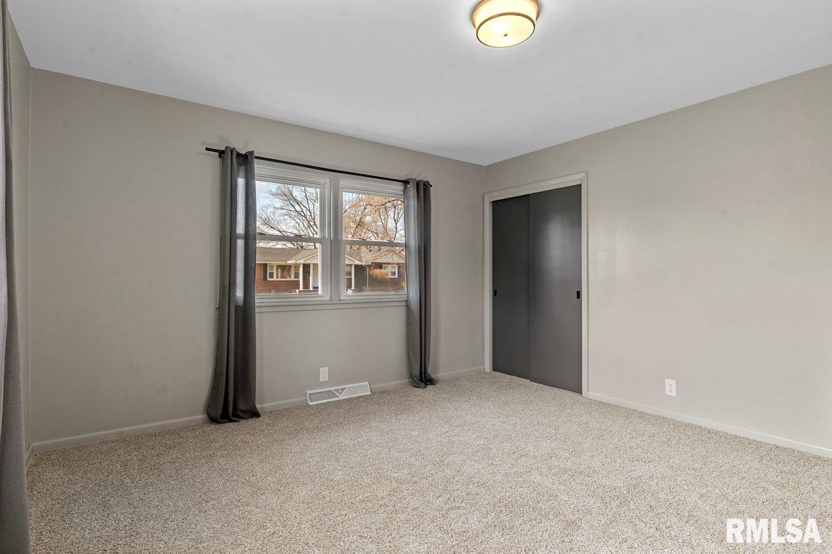 3300 Stanton Street Springfield, IL 62703 - Photo 21 of 35