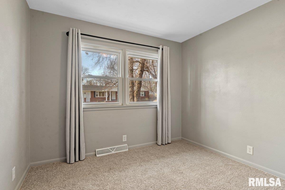 3300 Stanton Street Springfield, IL 62703 - Photo 24 of 35