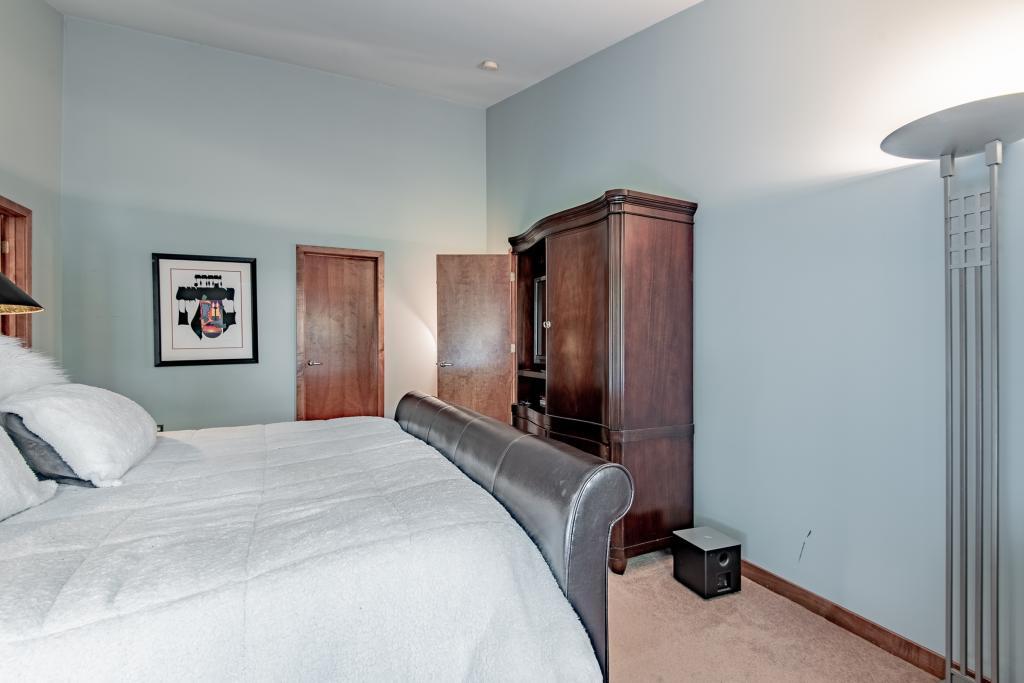 180 King Hill Road Golden Valley, MN 55416 - Photo 25 of 42 Gallery Image 25