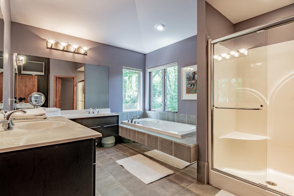 180 King Hill Road Golden Valley, MN 55416 - Photo 27 of 42 Gallery Image 27