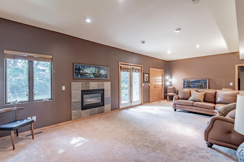 180 King Hill Road Golden Valley, MN 55416 - Photo 35 of 42 Gallery Image 35