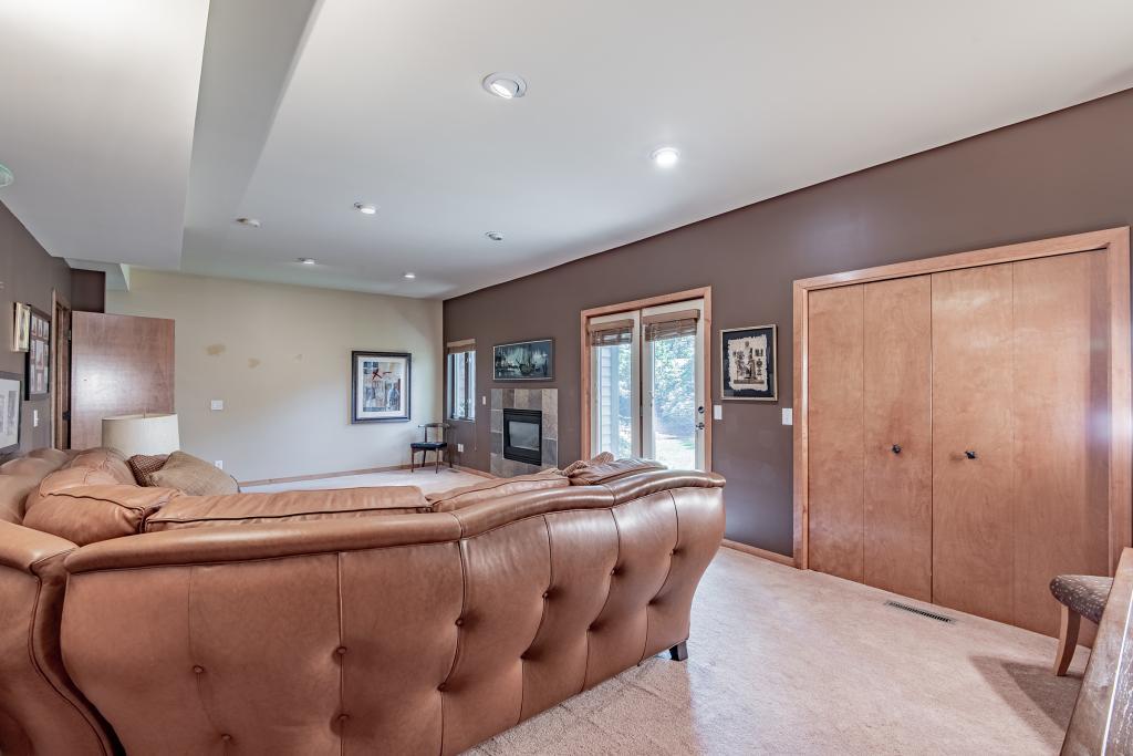 180 King Hill Road Golden Valley, MN 55416 - Photo 37 of 42 Gallery Image 37