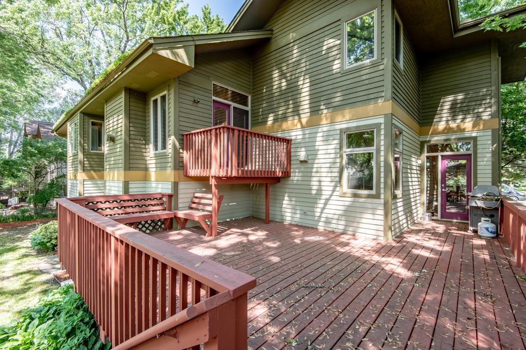 180 King Hill Road Golden Valley, MN 55416 - Photo 6 of 42 Gallery Image 6