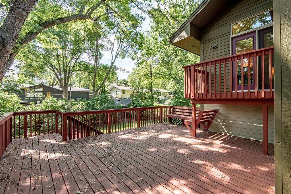 180 King Hill Road Golden Valley, MN 55416 - Photo 7 of 42 Gallery Image 7