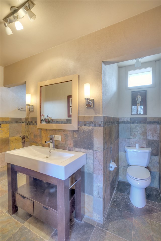 2424 Clinton Road Rockford, IL 61103 - Photo 20 of 24 Gallery Image 20