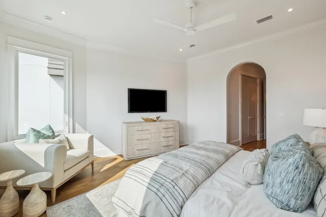 $7,990,000 | 31 Sea Walk Circle, Santa Rosa Beach, FL 32459