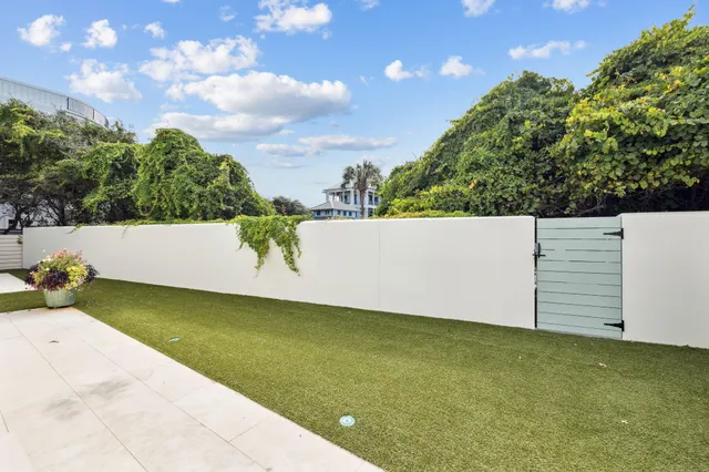 $7,990,000 | 31 Sea Walk Circle, Santa Rosa Beach, FL 32459