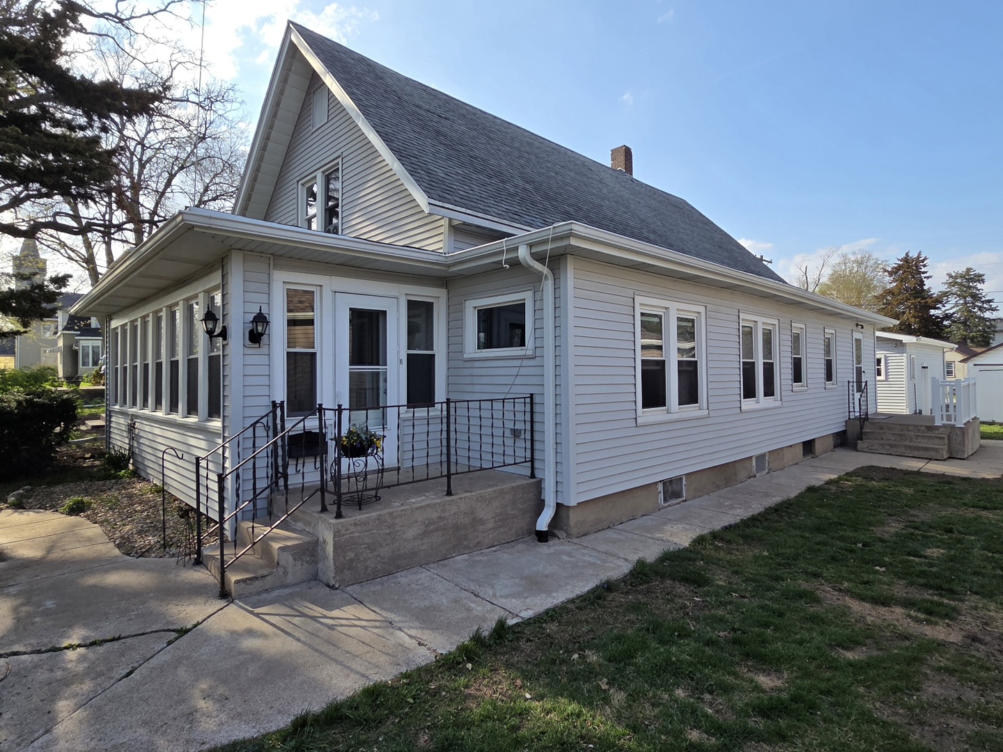 124 East 4th Street Spring Valley, IL 61362 - Photo 2 of 18 Gallery Image 2