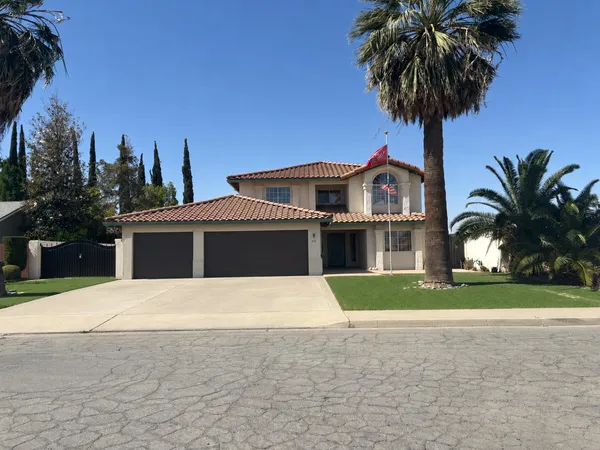 $515,000 | 375 East Walnut Avenue, Coalinga, CA 93210