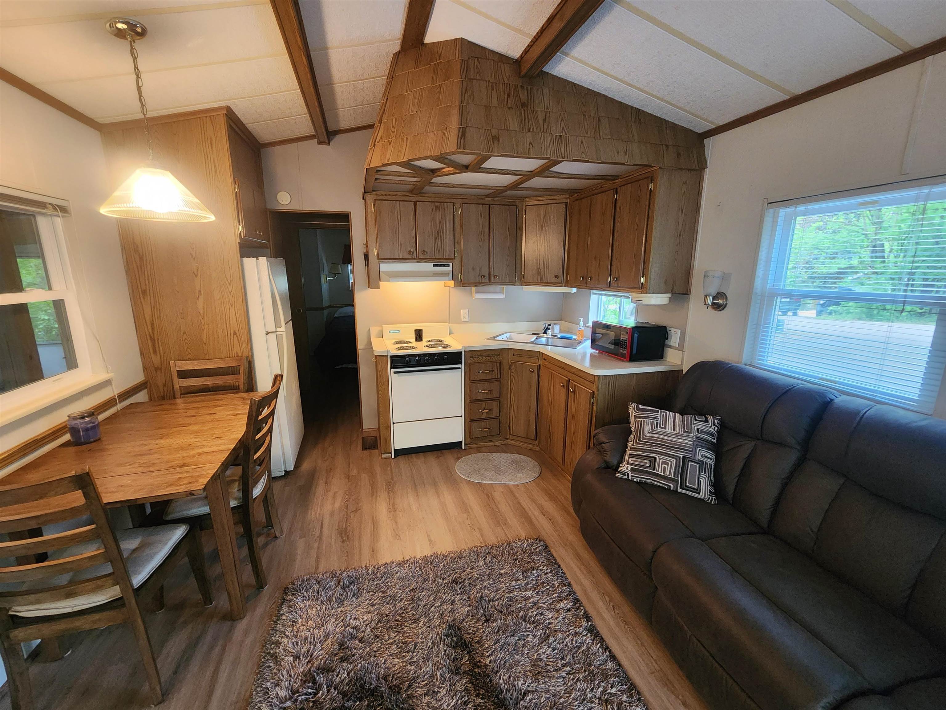 495 Sunset Edgerton, WI 53534 - Photo 15 of 22
