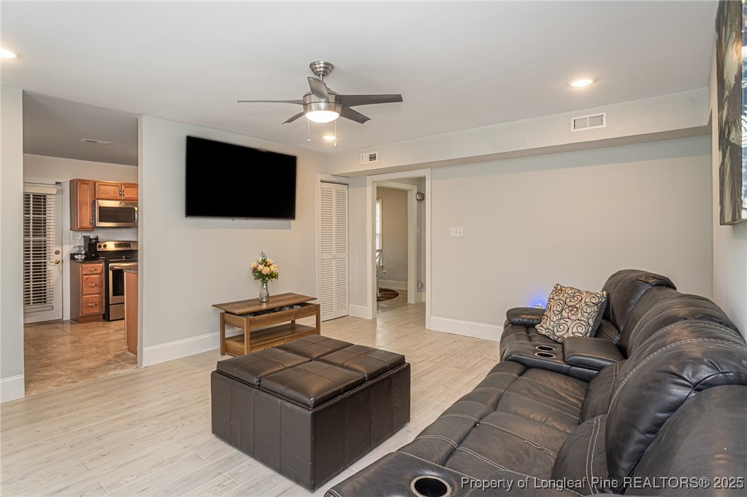 100 Elfreth Lane Spring Lake, NC 28390 - Photo 4 of 28 Gallery Image 4