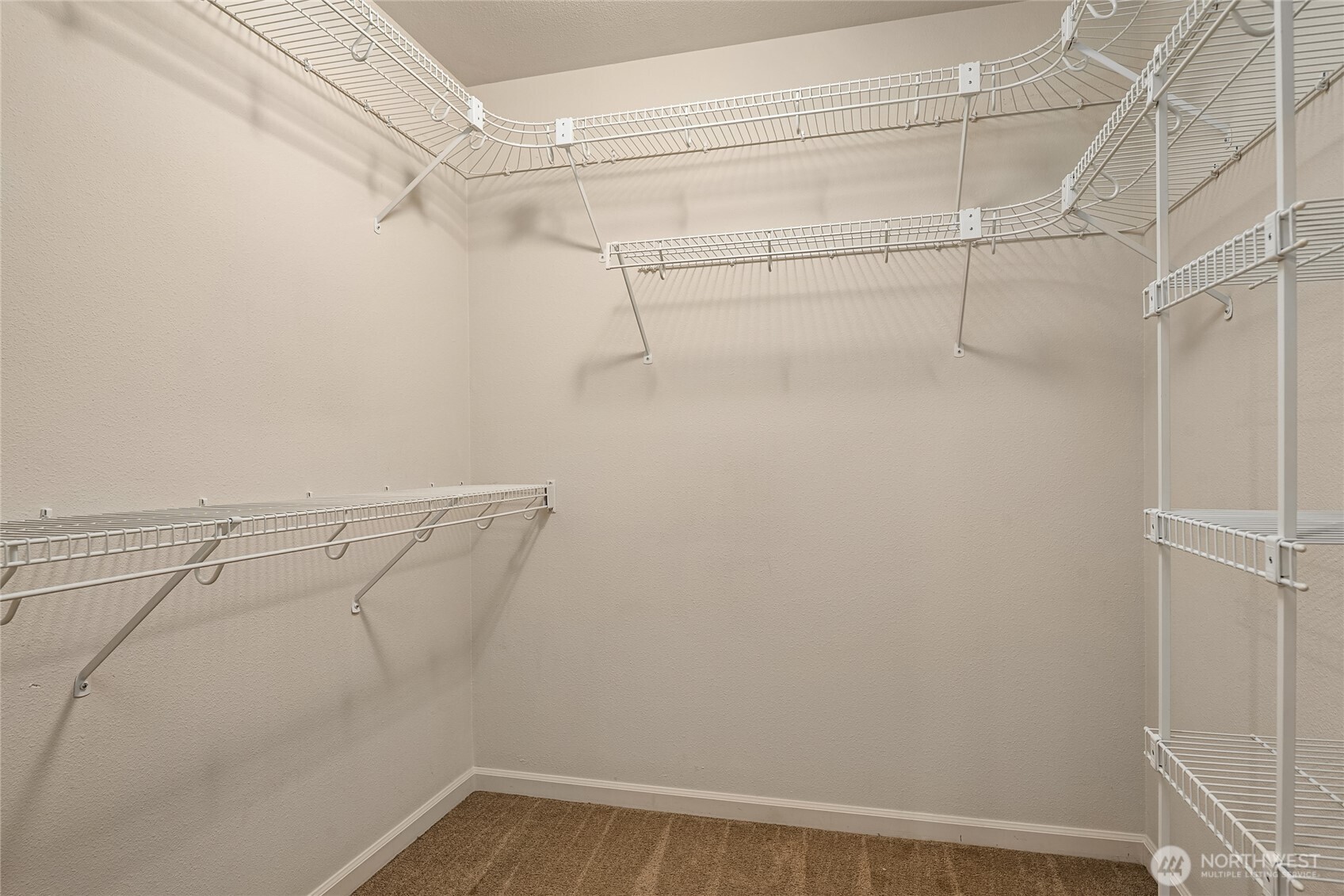 10405 Northeast 151st Place Bothell, WA 98011 - Photo 24 of 35 Gallery Image 24