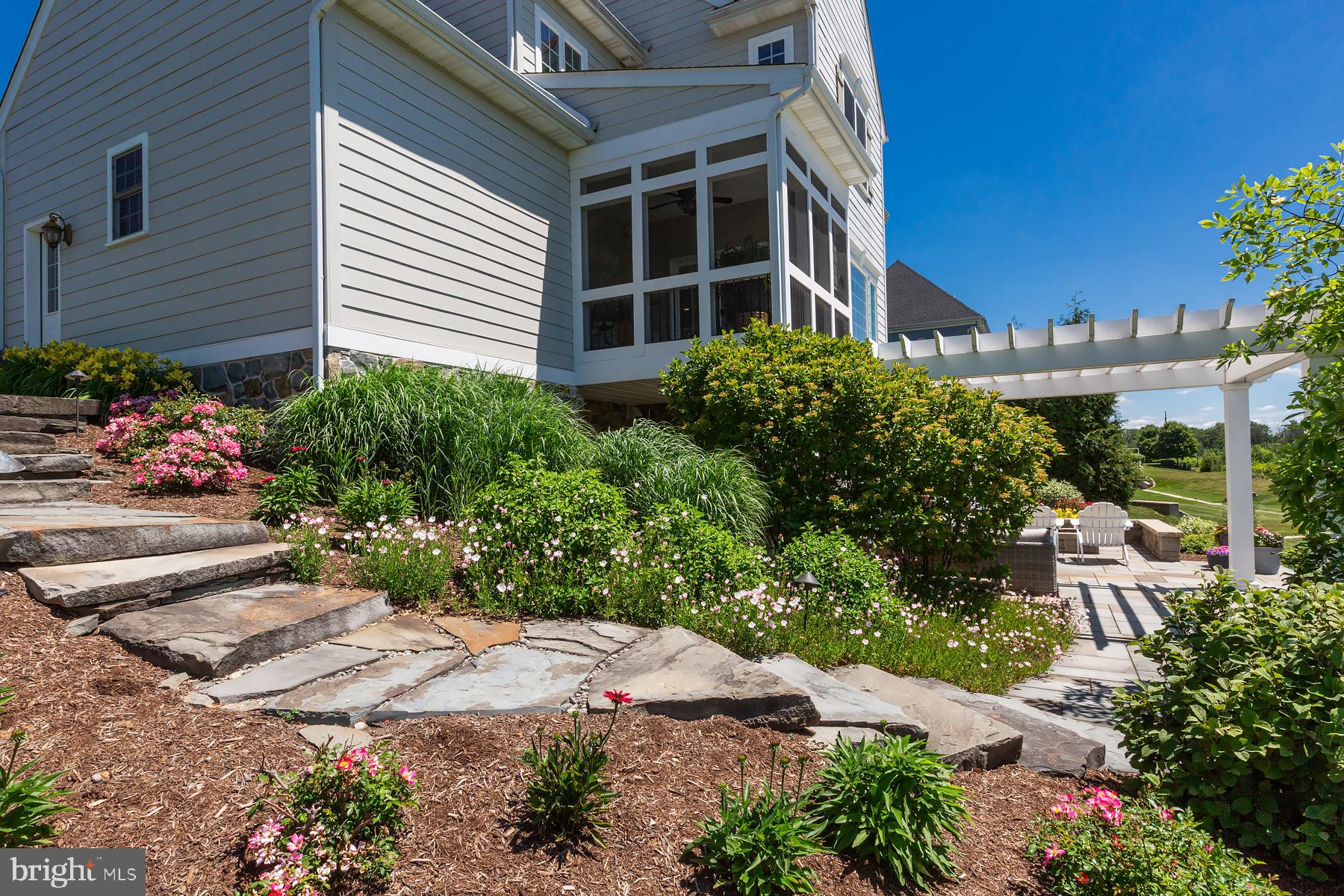 506 East Delp Road Lancaster, PA 17601 - Photo 111 of 119 Custom Stone Stairs