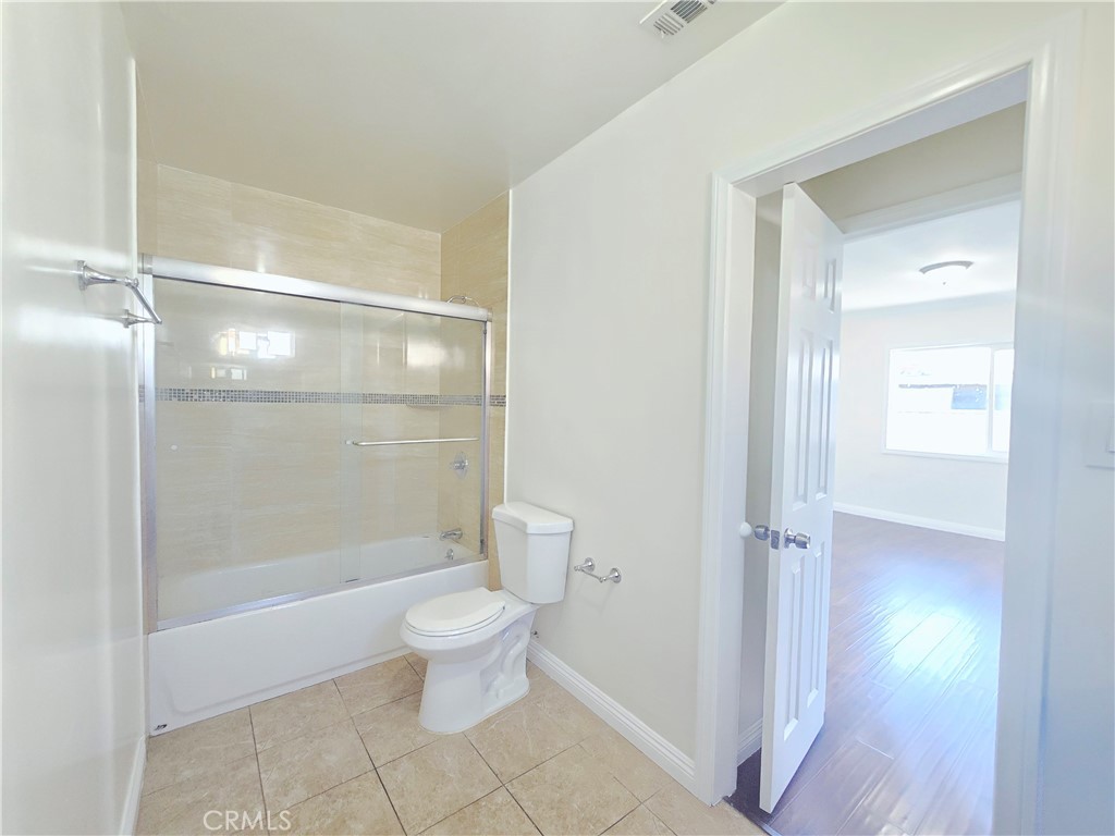 8324 Advent Avenue Pico Rivera, CA 90660 - Photo 9 of 16 Master Bathroom