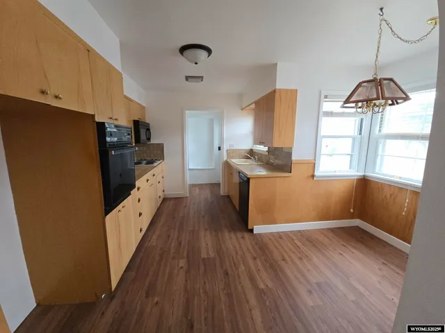 $189,900 | 137 Loma Vista Road, Torrington, WY 82240