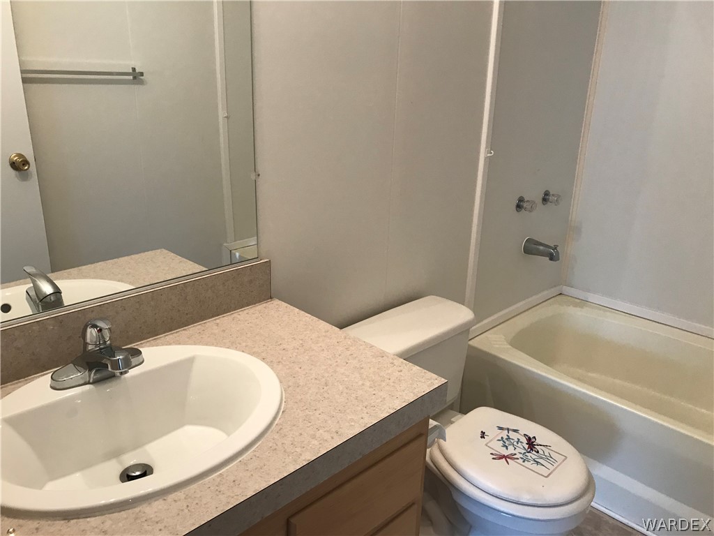 2066 East El Rodeo Road, Unit 5 Fort Mohave, AZ 86426 - Photo 21 of 34 Guest Bathroom