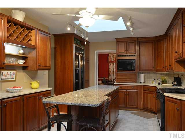 1200 Briarpatch Lane Raleigh, NC 27615 - Photo 6 of 25 Kitchen