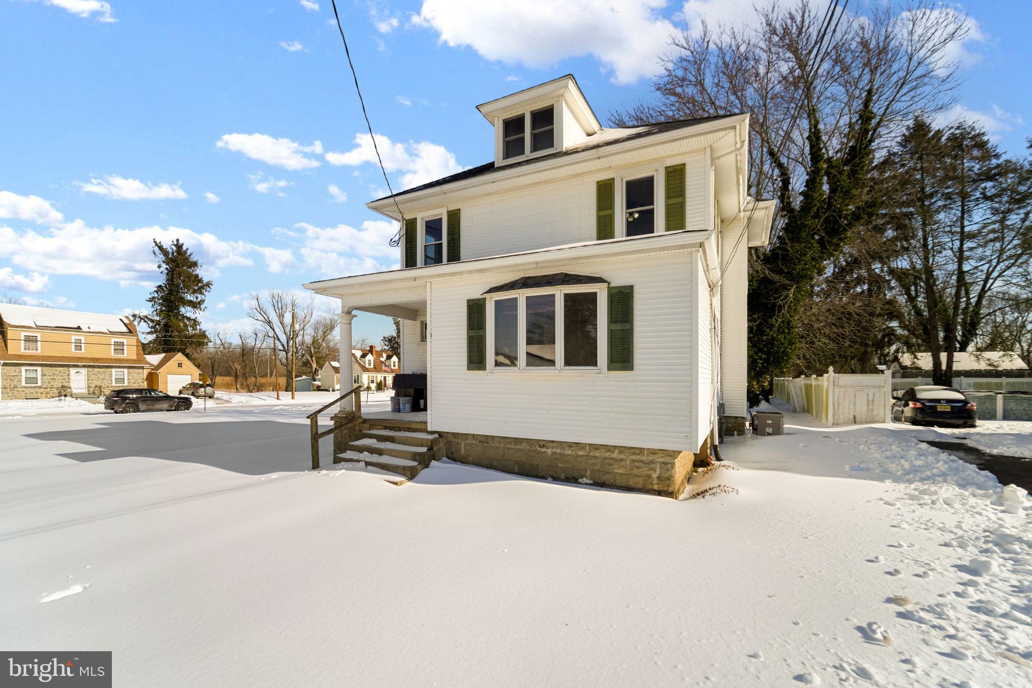 200 Union Street Salem, NJ 08079 - Photo 2 of 43 a view of a house with a patio