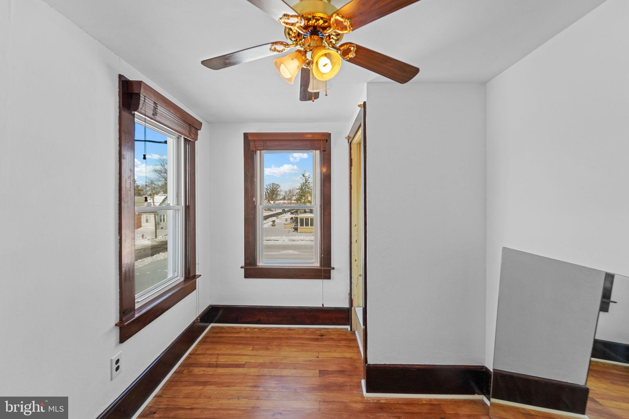 200 Union Street Salem, NJ 08079 - Photo 35 of 43 a view of an entryway