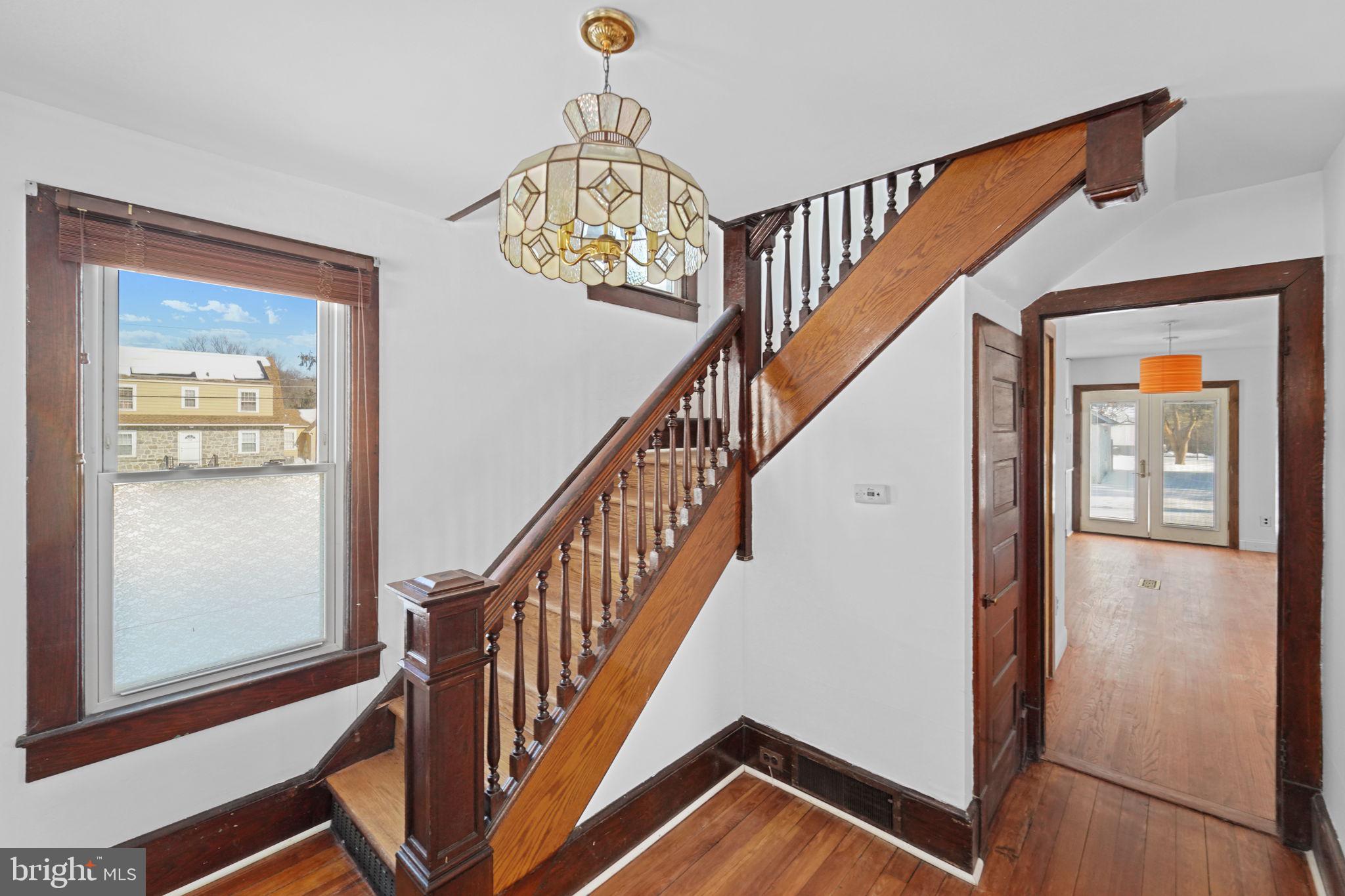 200 Union Street Salem, NJ 08079 - Photo 4 of 43 a view of entryway and hall with wooden floor