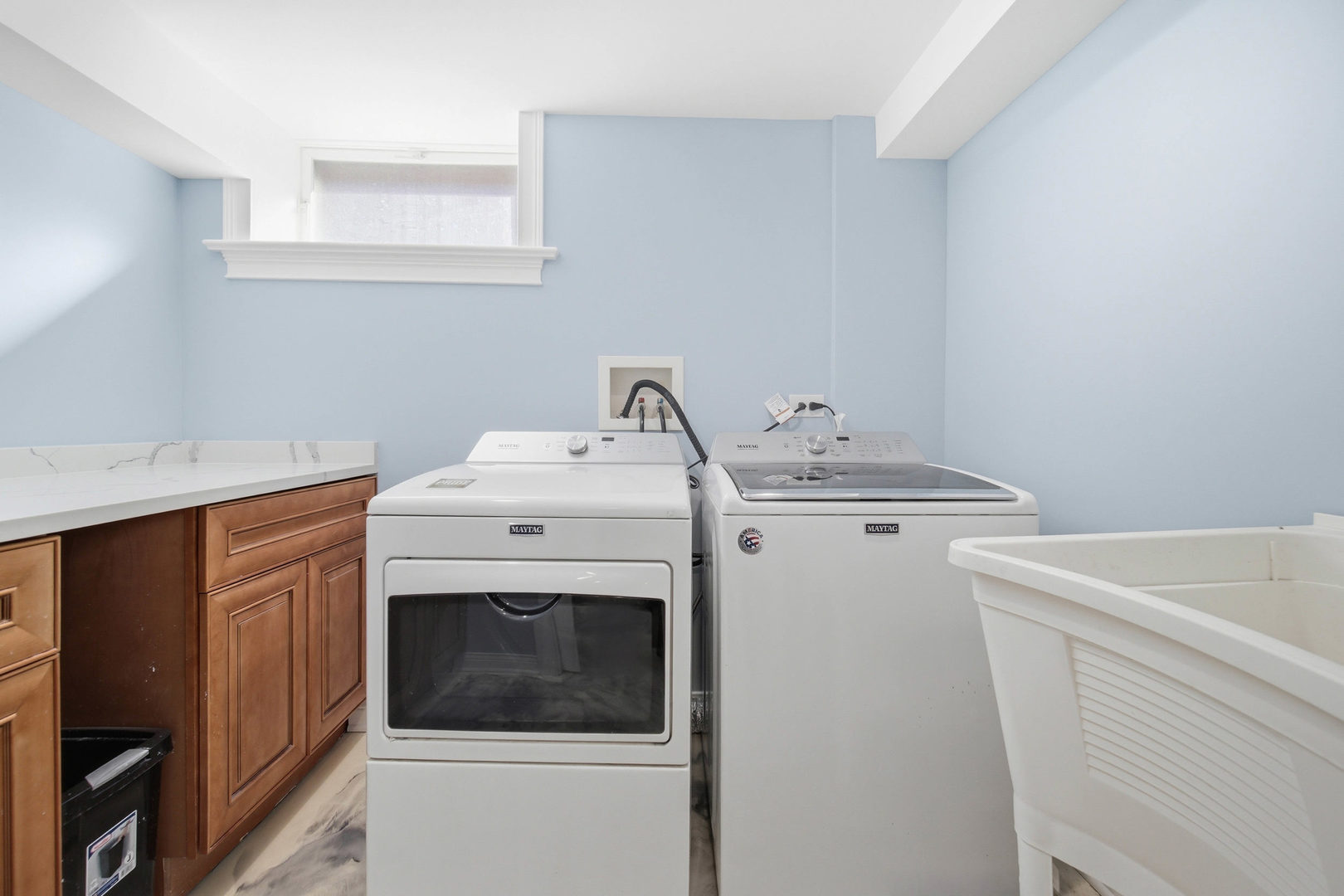 1020 Hill Avenue Elgin, IL 60120 - Photo 26 of 43 a utility room with dryer and washer