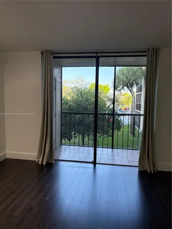 $1,850 | 8075 Southwest 107th Avenue, Unit 221, Miami, FL 33173