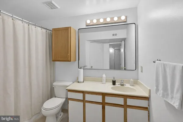 $180,000 | 4462 Lord Loudoun Court, Unit 156, Upper Marlboro, MD 20772