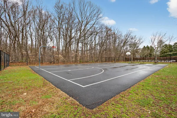 $180,000 | 4462 Lord Loudoun Court, Unit 156, Upper Marlboro, MD 20772