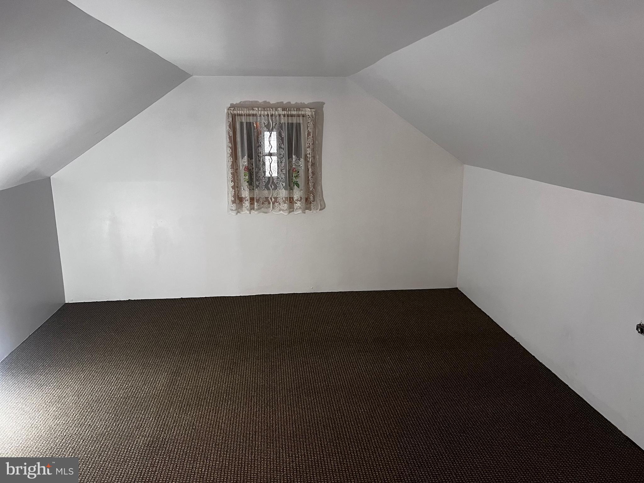 636 Ridgeway Road Birdsboro, PA 19508 - Photo 10 of 14 an empty room with a door