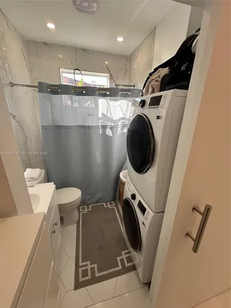 $1,700 | 8000 Southwest 19th Street, Miami, FL 33155