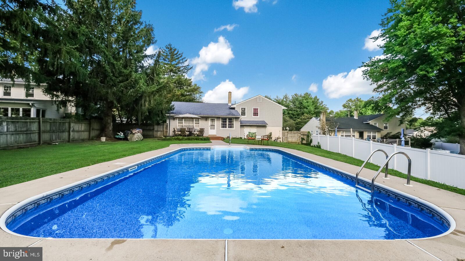 571 Lowell Road Warminster, PA 18974 - Photo 21 of 21