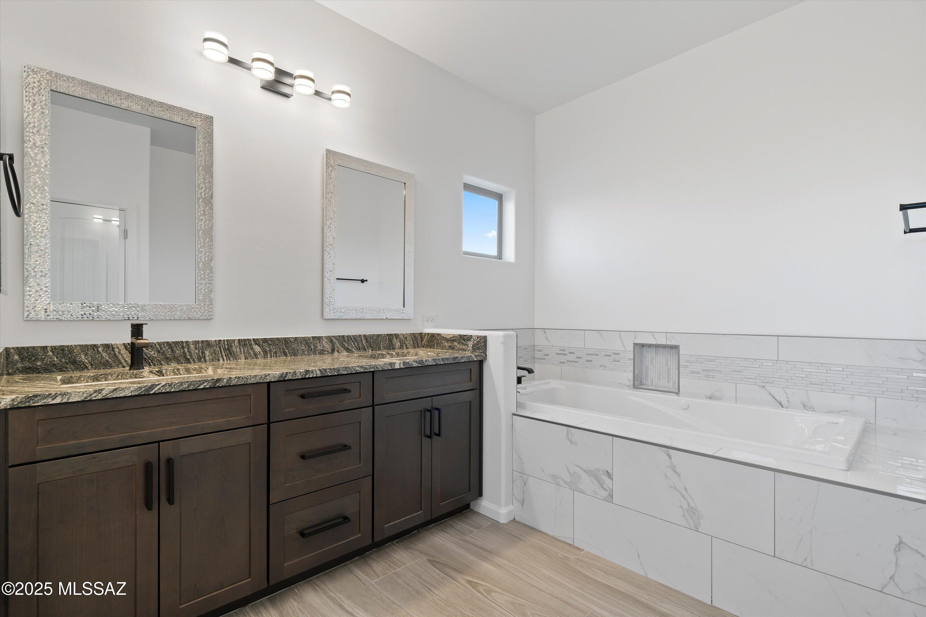 1204 North Range Rider Place Vail, AZ 85641 - Photo 28 of 49