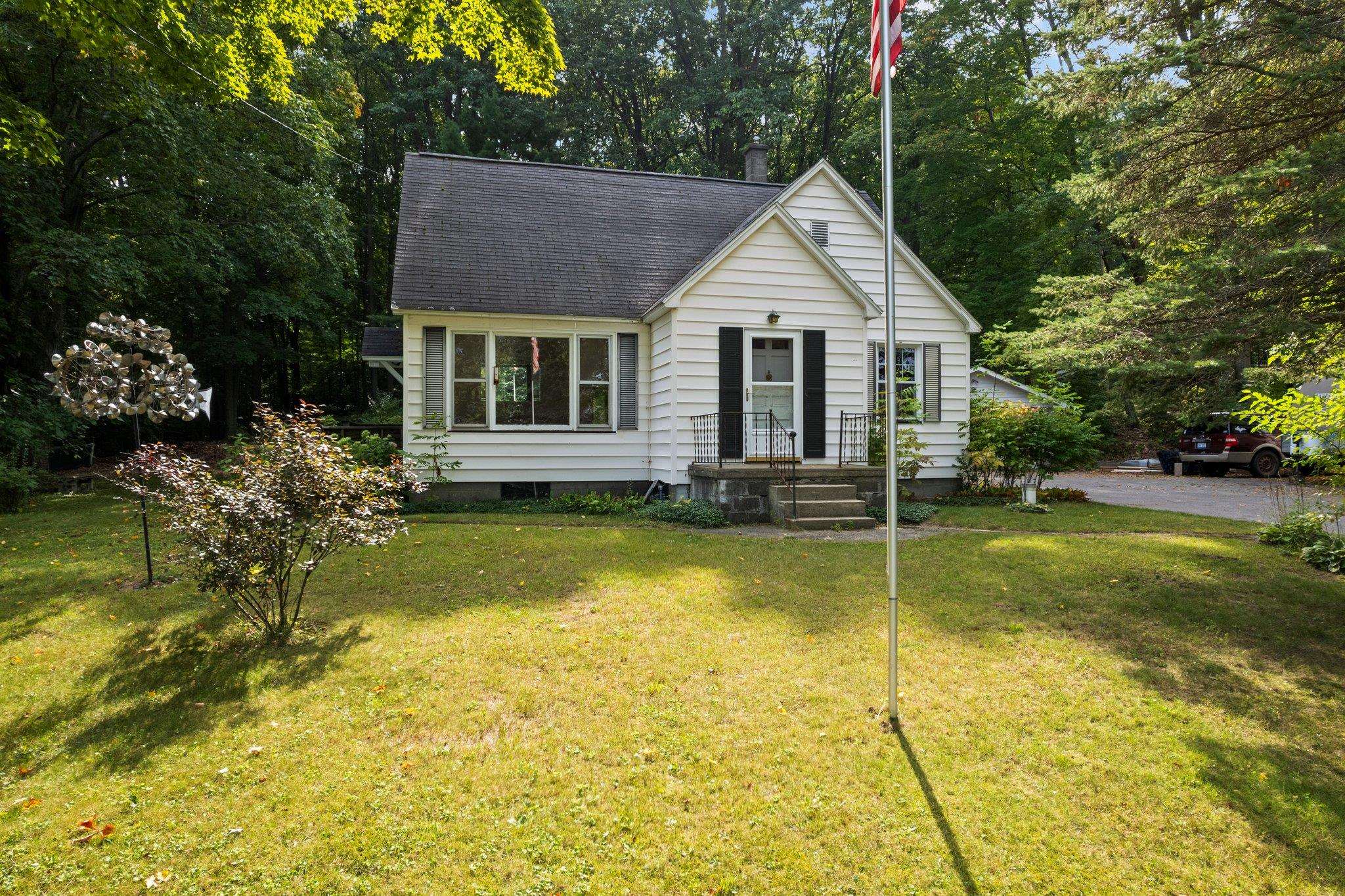 10170 East Grandview Road Traverse City, MI 49684 - Photo 67 of 72