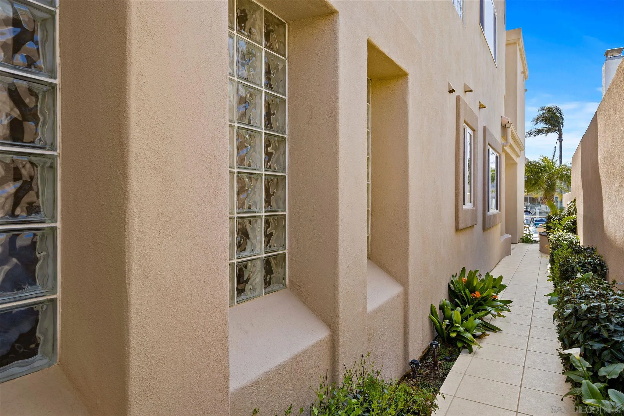 24 Sandpiper Strand Coronado, CA 92118 - Photo 7 of 55 a room with stairs