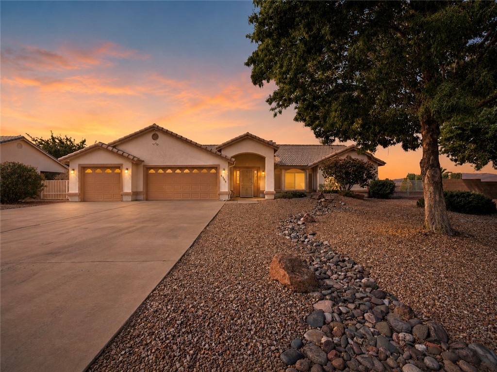 4399 Pinto Road Kingman, AZ 86401 - Photo 1 of 32