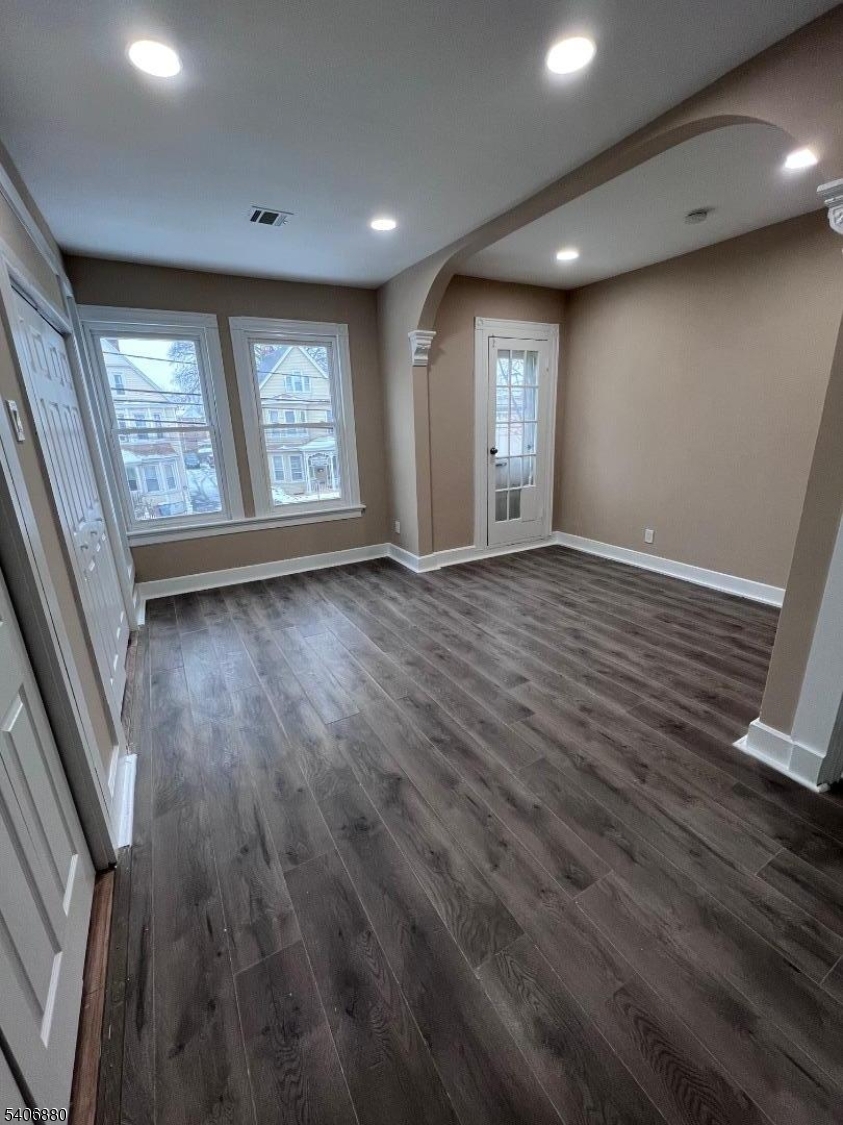 16 Sayre Street Elizabeth, NJ 07208 - Photo 15 of 31