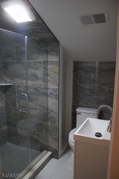 16 Sayre Street Elizabeth, NJ 07208 - Photo 23 of 31