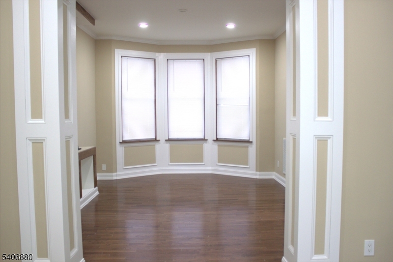 16 Sayre Street Elizabeth, NJ 07208 - Photo 10 of 31