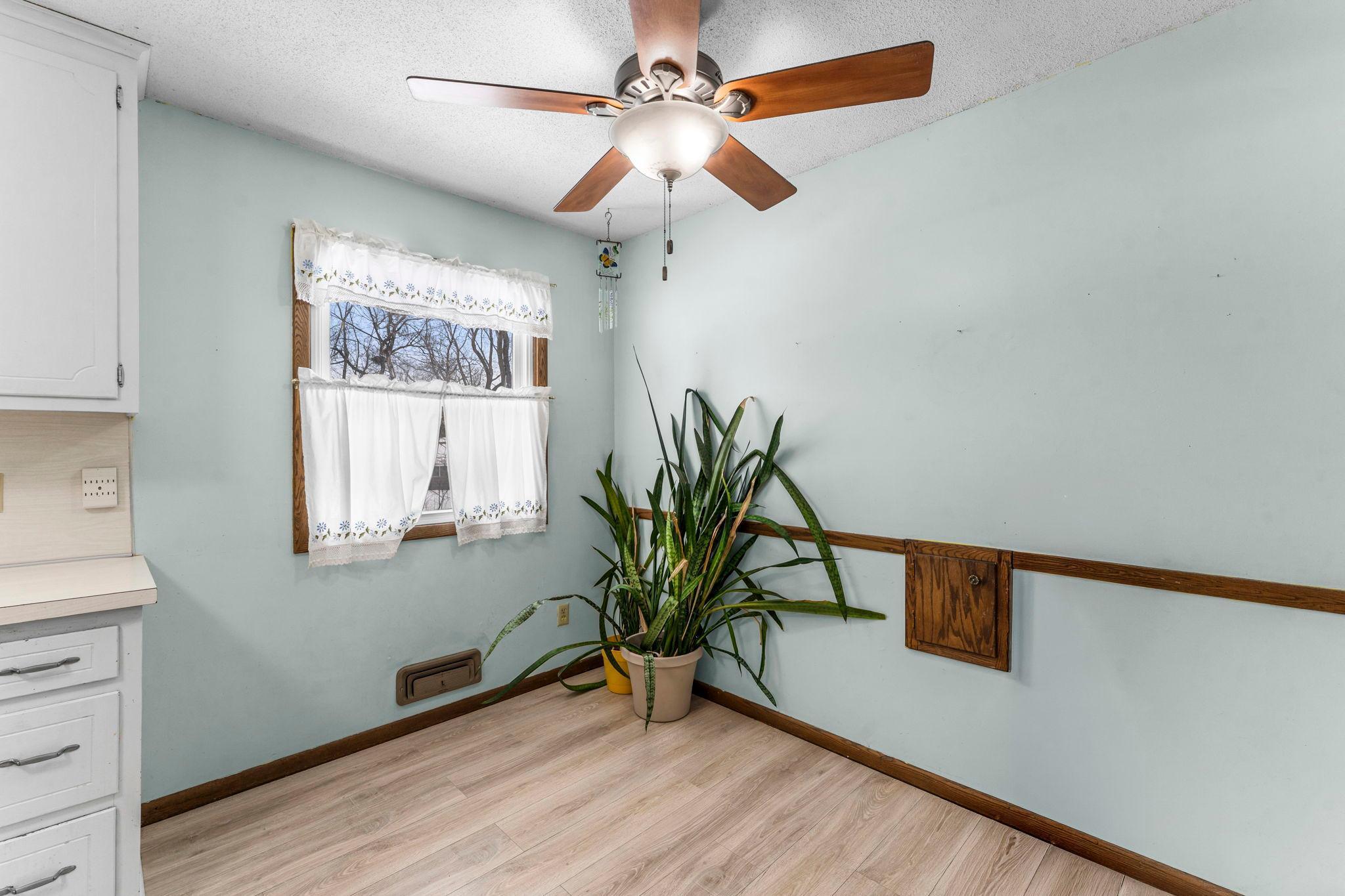 11019 Stanley Road South Bloomington, MN 55437 - Photo 10 of 32