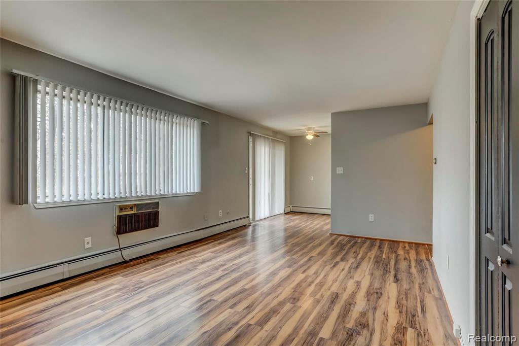 2171 Decker Road, Unit 44 Walled Lake, MI 48390 - Photo 6 of 15