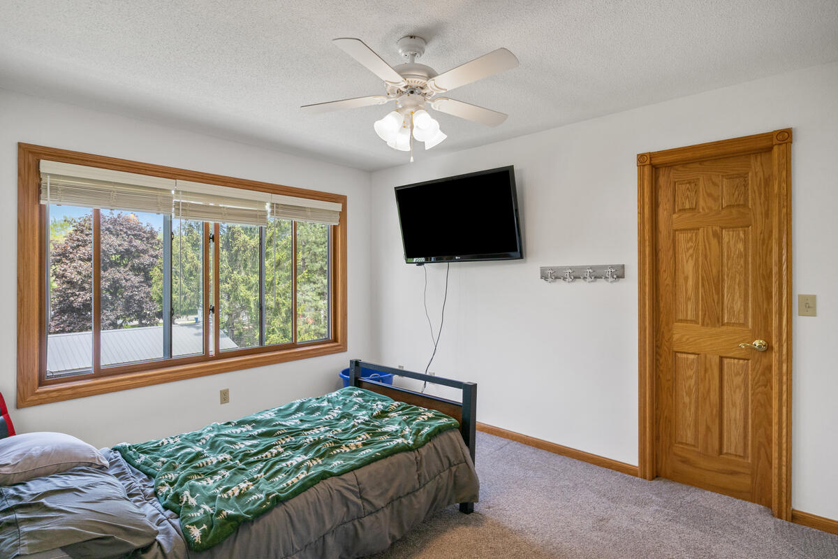 607 Apache Drive Fremont, MI 49412 - Photo 21 of 34 607-Apache_017 - Copy