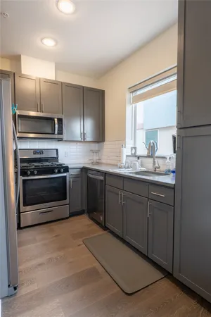 $2,550 | 2827 Manor Road, Unit 4101, Austin, TX 78722