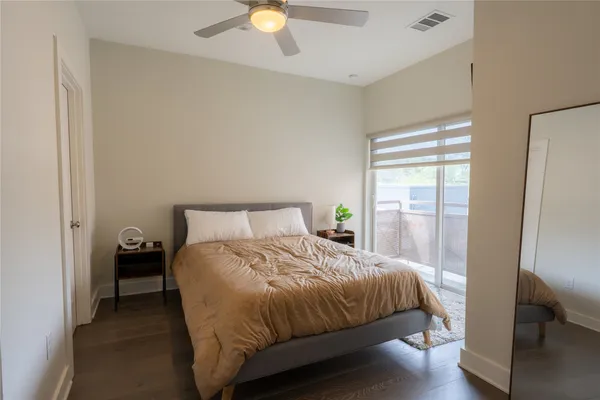 $2,550 | 2827 Manor Road, Unit 4101, Austin, TX 78722
