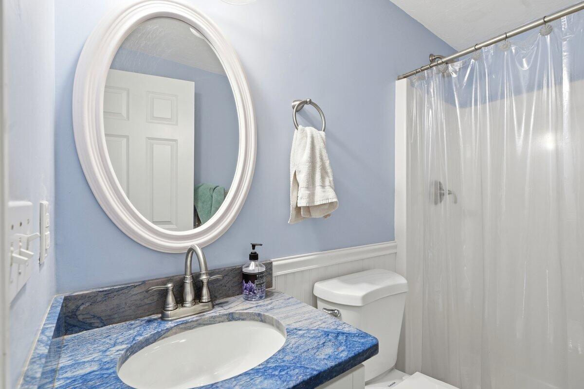 202 Quaker Road Falmouth, MA 02540 - Photo 19 of 39 202 Quaker Rd-21