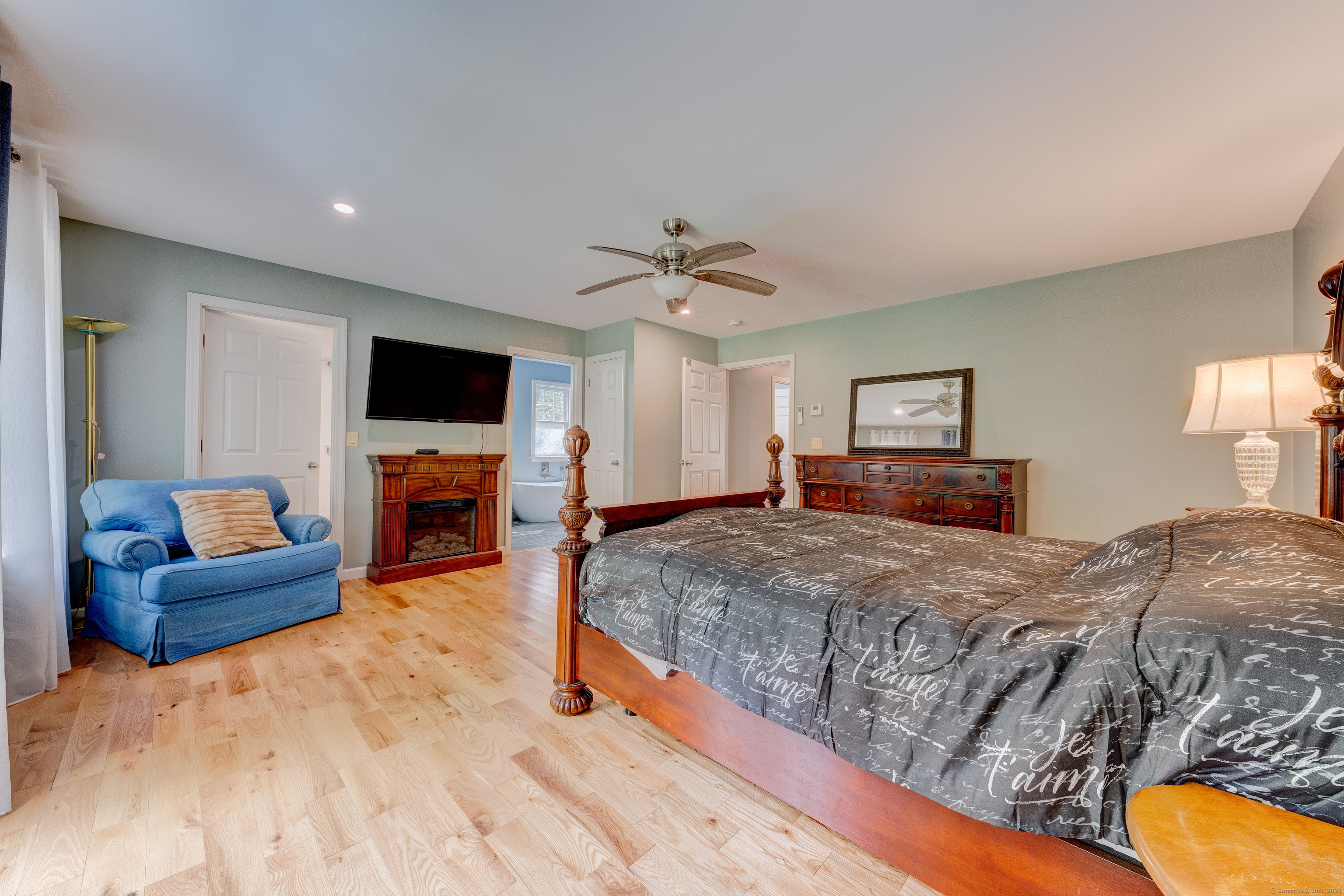 404 Bassetts Bridge Road Mansfield, CT 06250 - Photo 24 of 40 primary bedroom