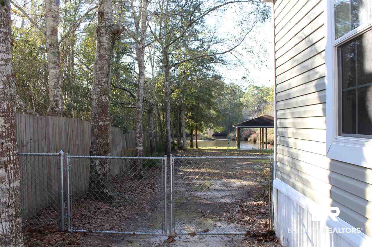 10025 Boynton Road Elberta, AL 36530 - Photo 14 of 22 Yard fenced