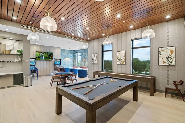$2,560 | 3991 Northwest 82nd Avenue, Unit 1138, Hollywood, FL 33024
