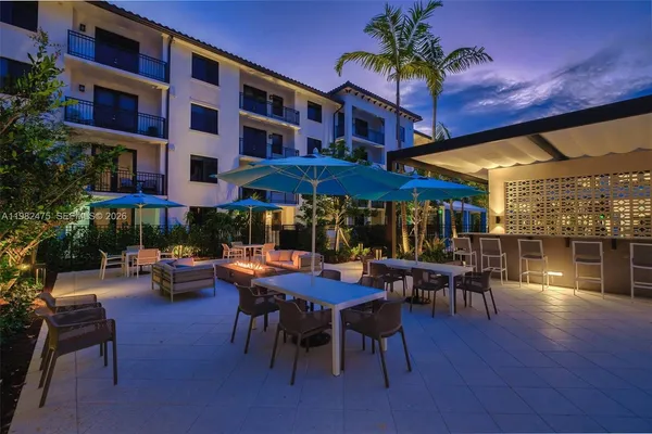 $2,560 | 3991 Northwest 82nd Avenue, Unit 1138, Hollywood, FL 33024