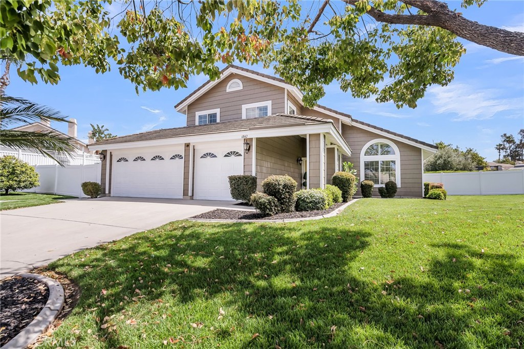 6842 Frances Street Riverside, CA 92506 - Photo 4 of 60